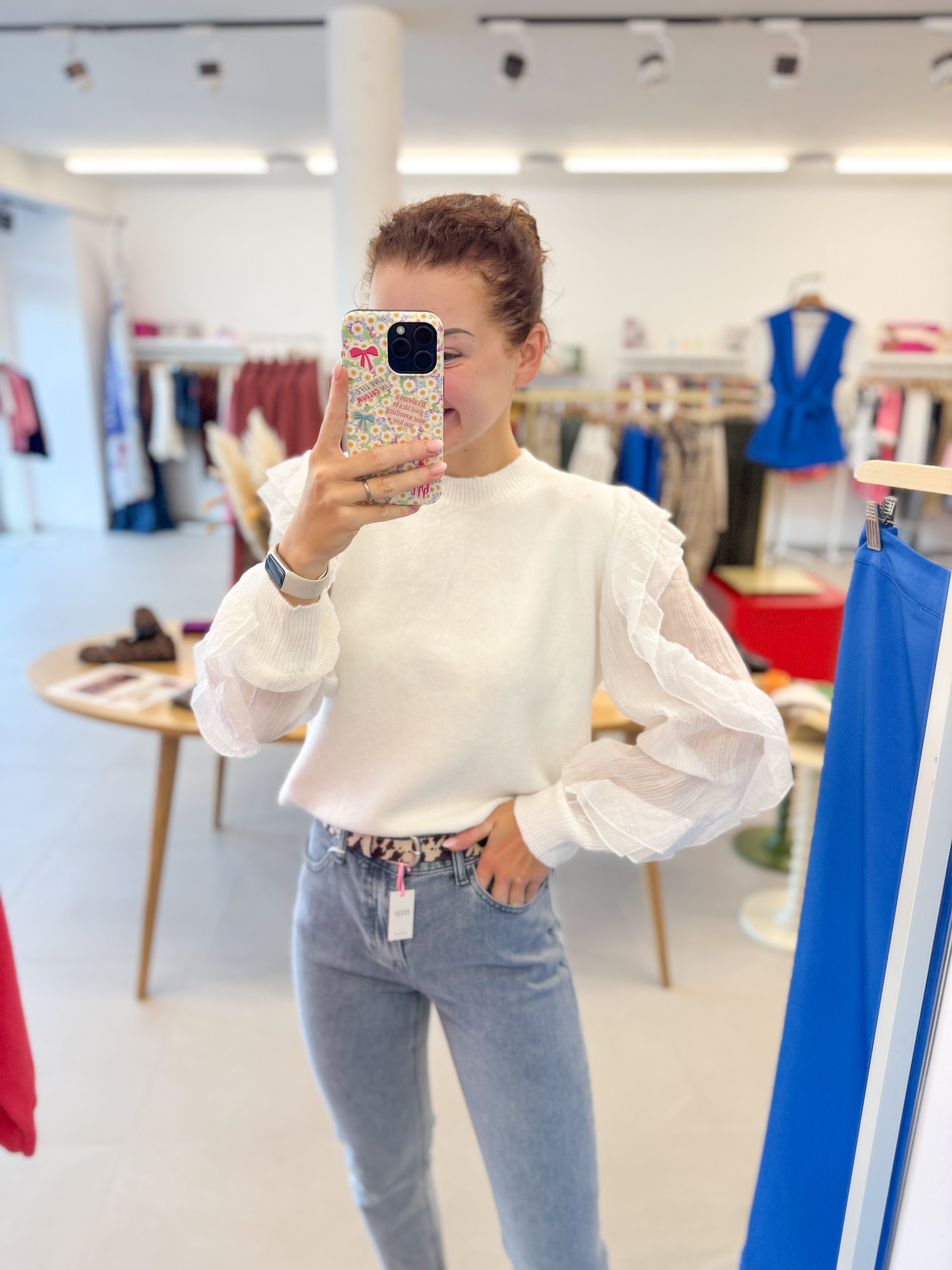 Ruffle knit - Ecru