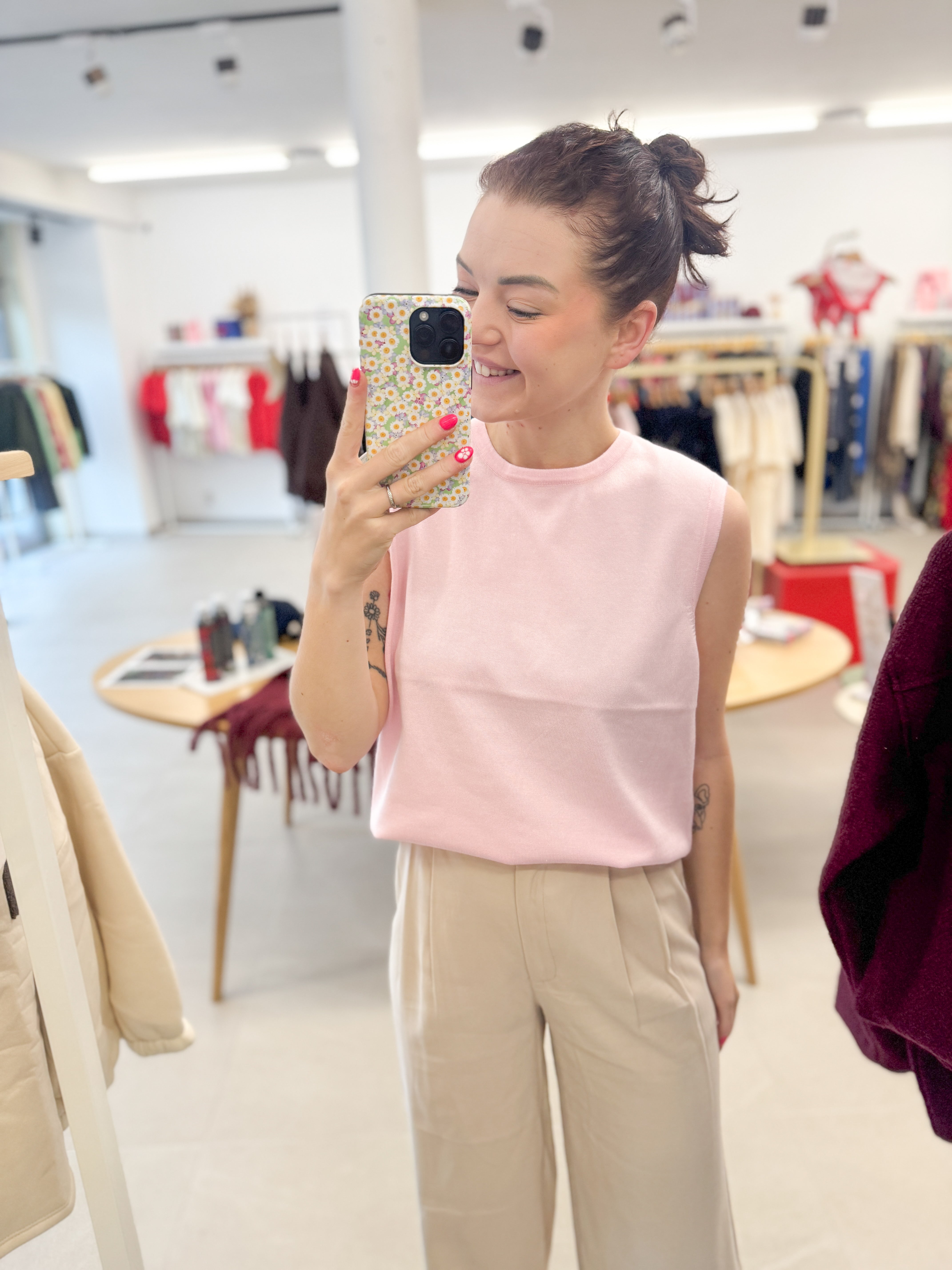 MilaSZ Vest - Pink-a-boo