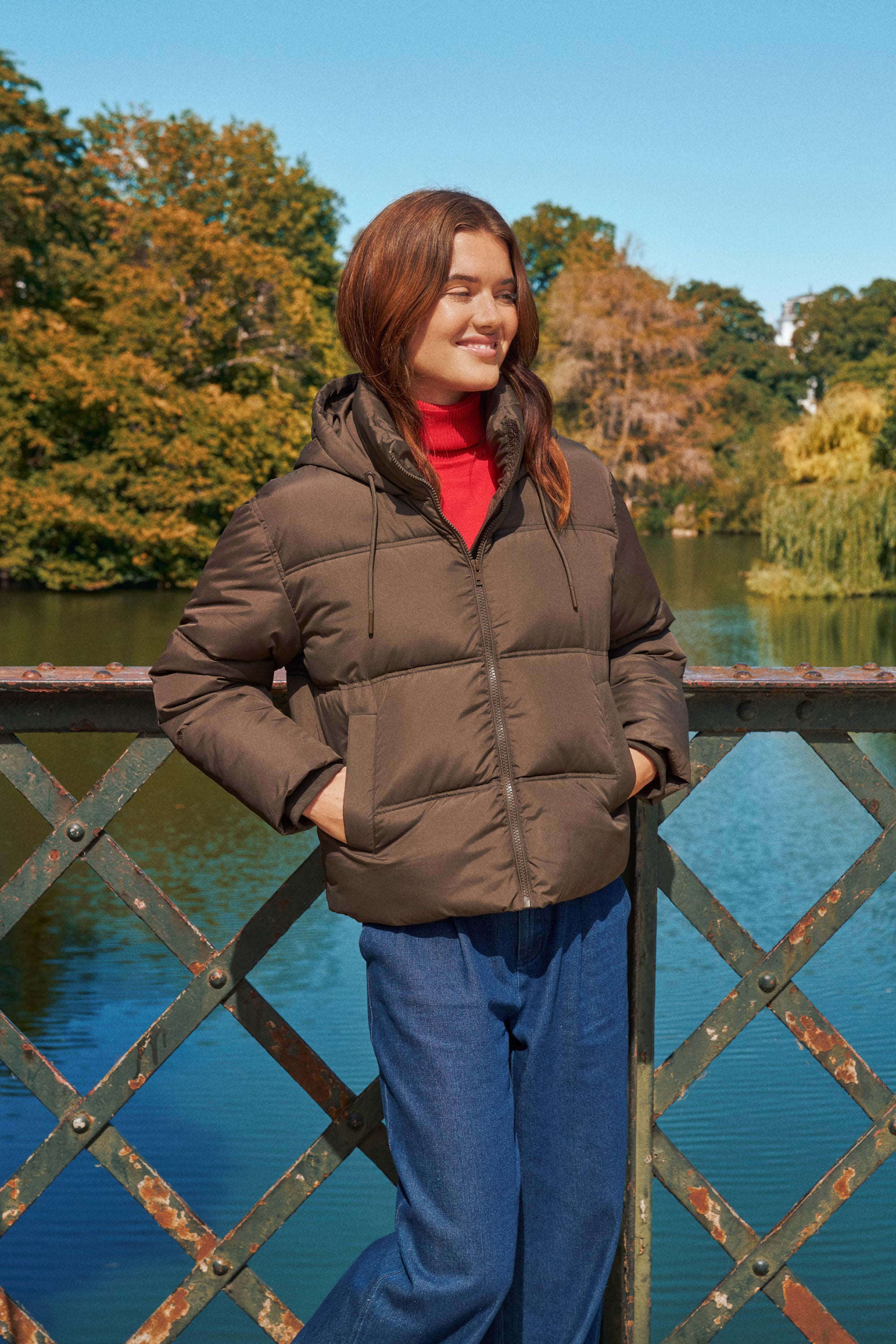 FeySZ Short Puffer Jacket - Brown