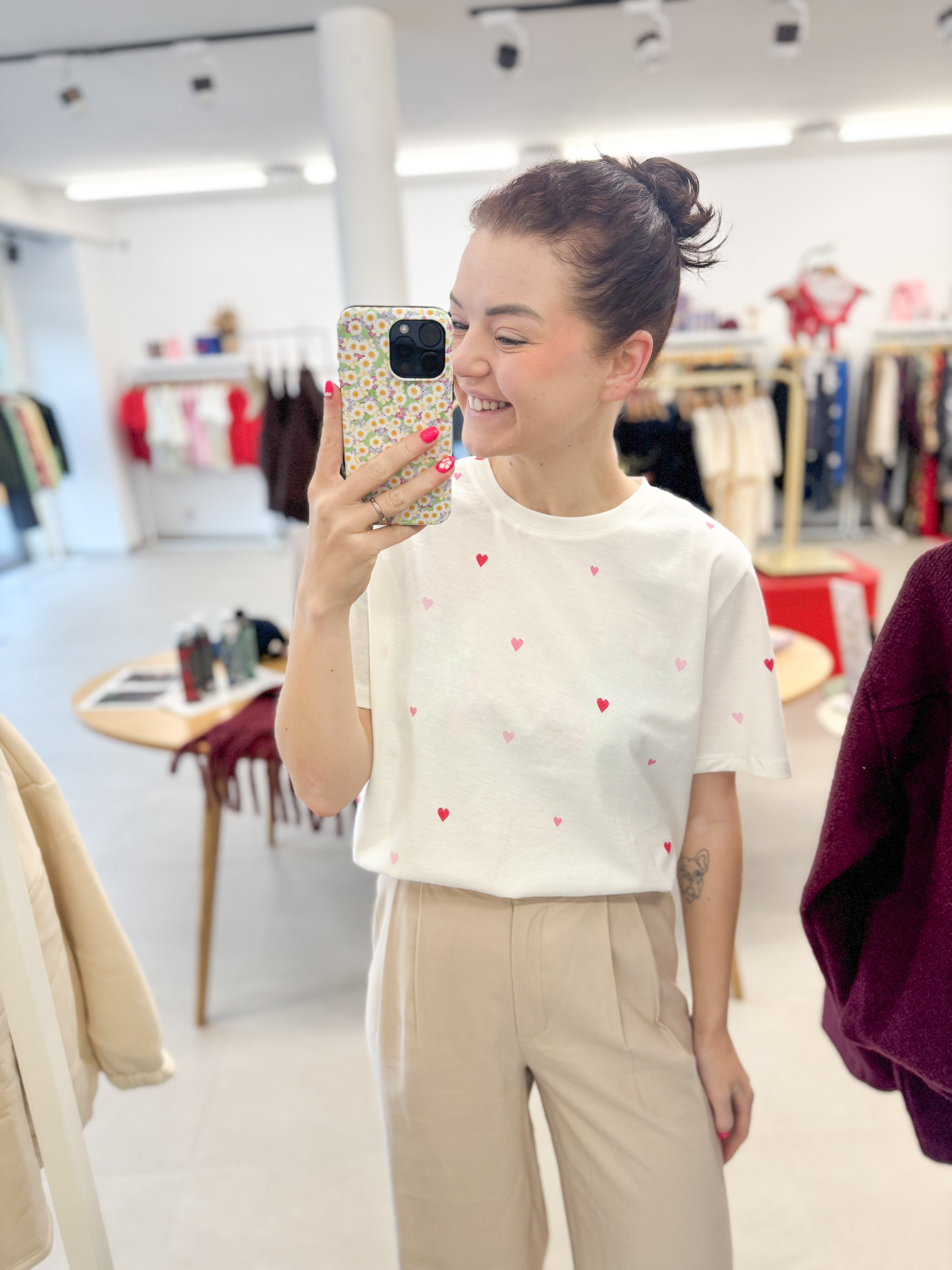 Johanna T-Shirt - Ice pink multi heart