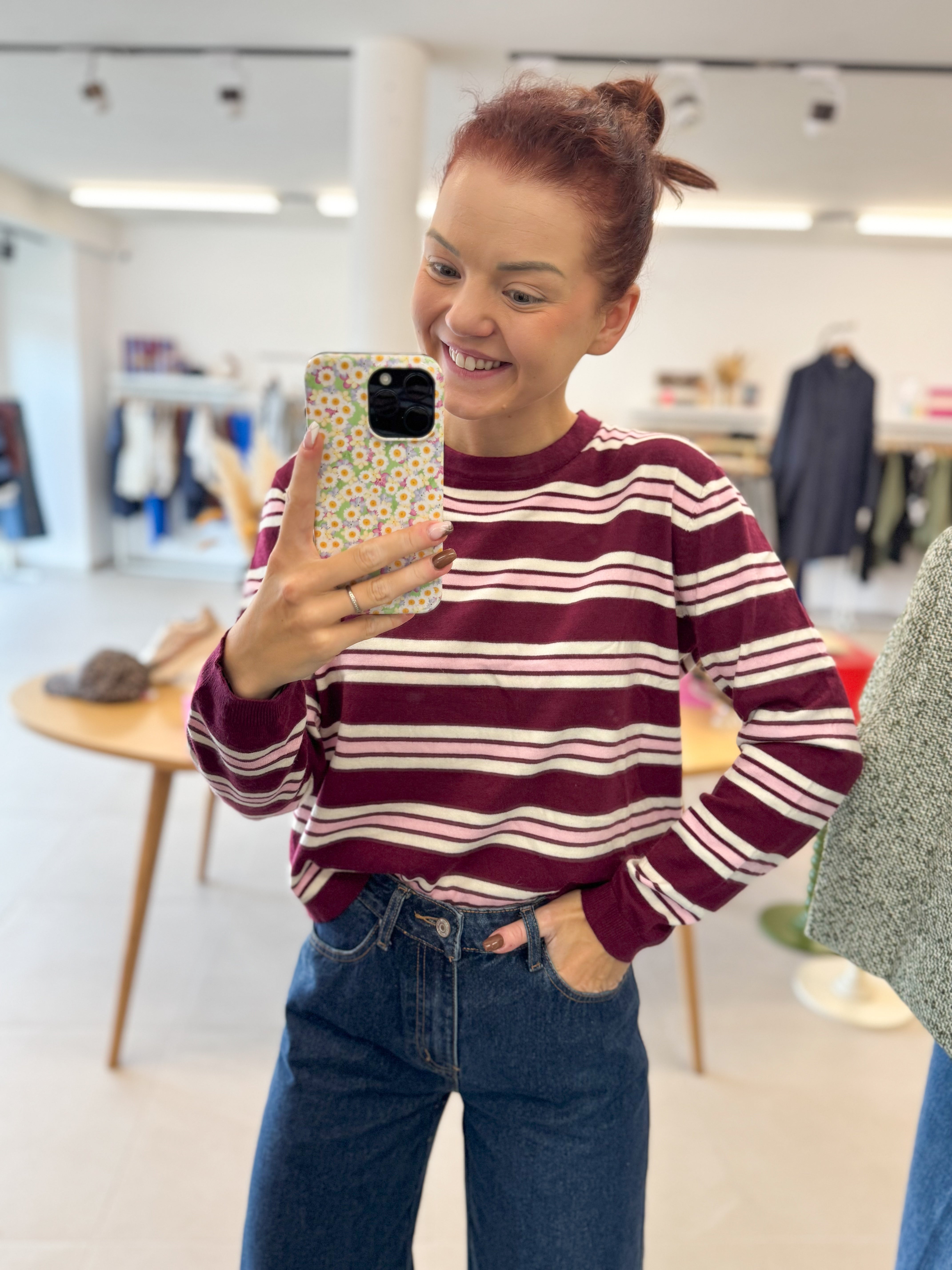 Soft striped knit -Burgundy/Pink
