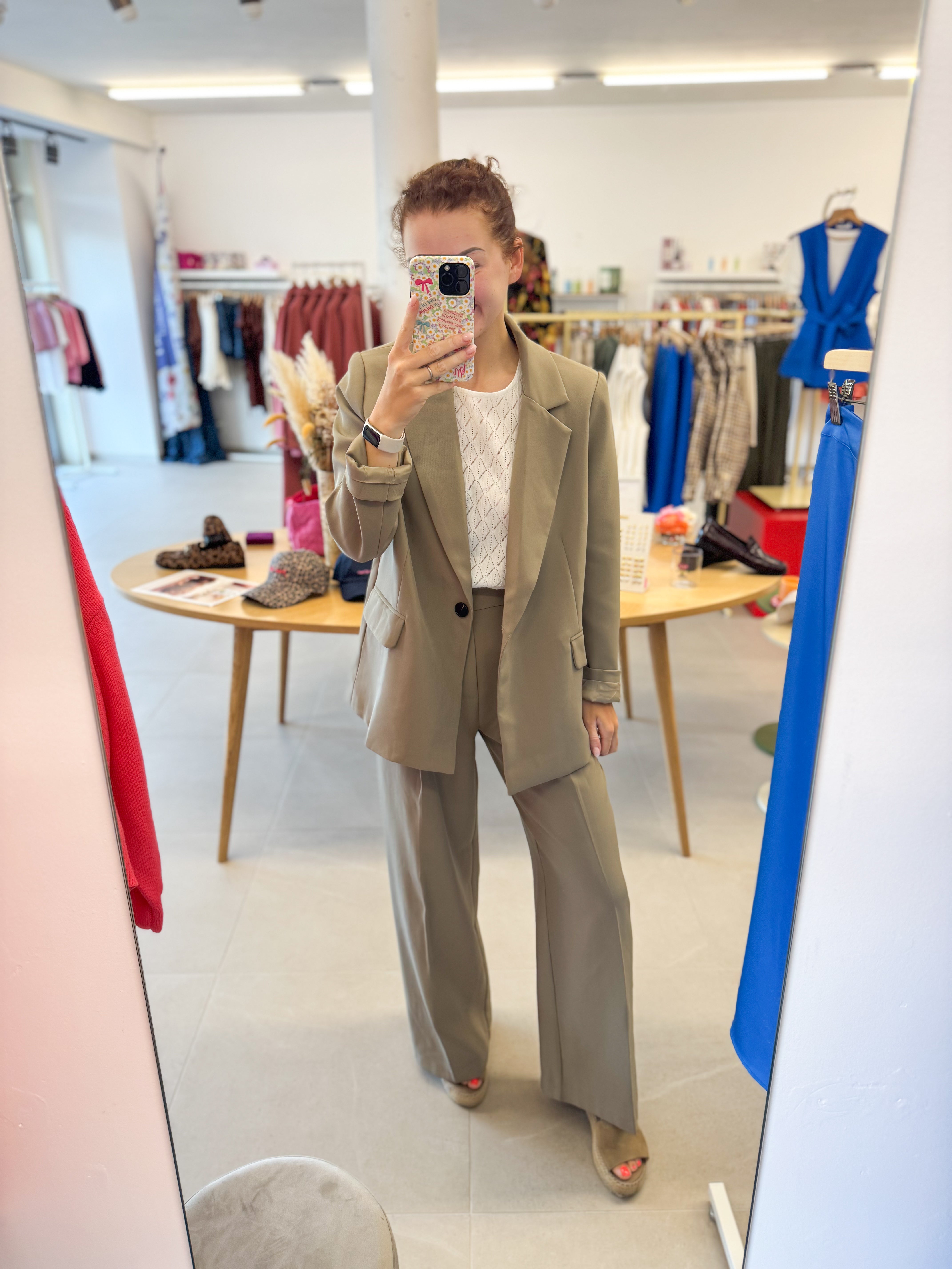 Oversized khaki blazer