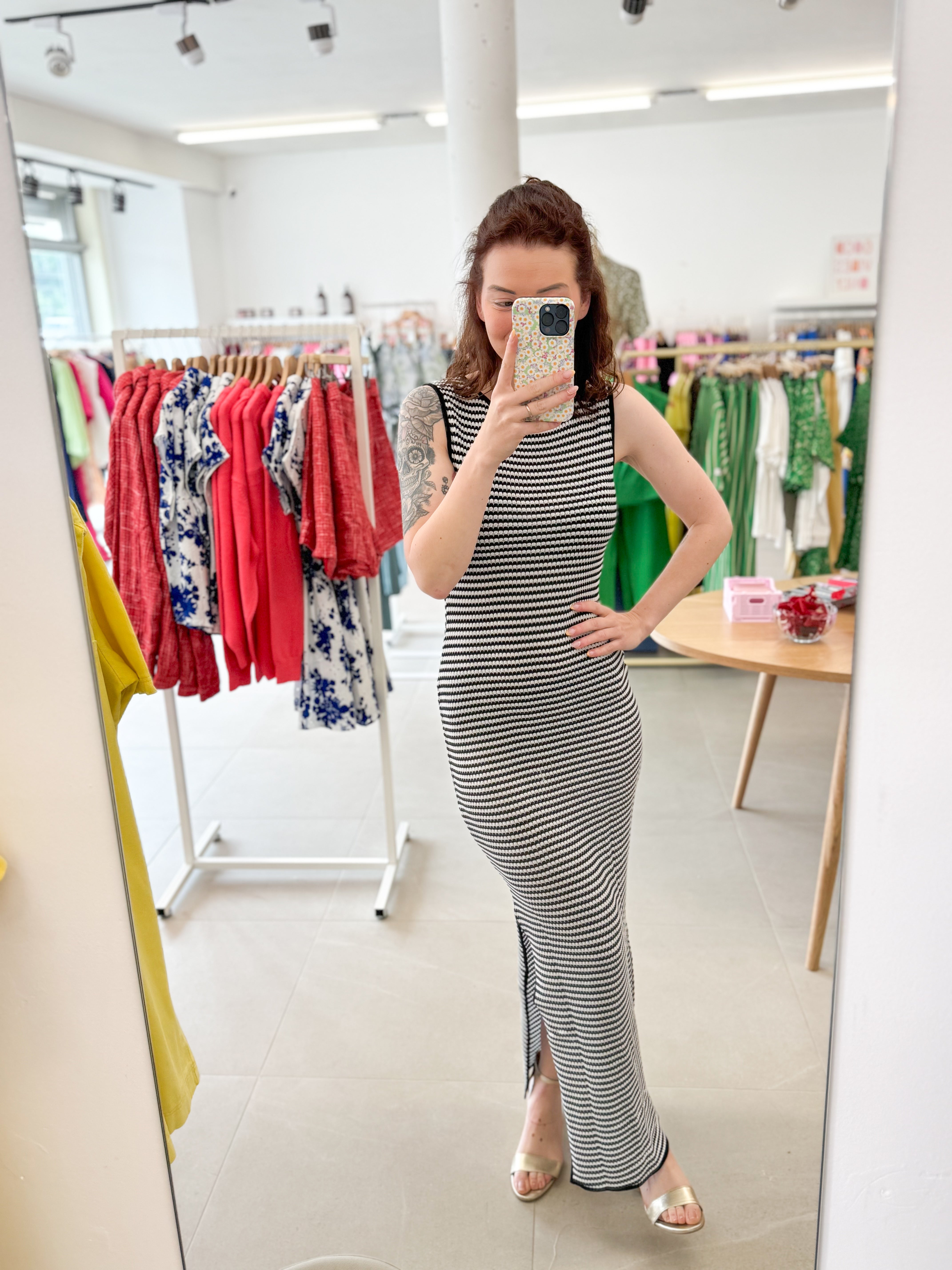 Angelika dress - Black/White