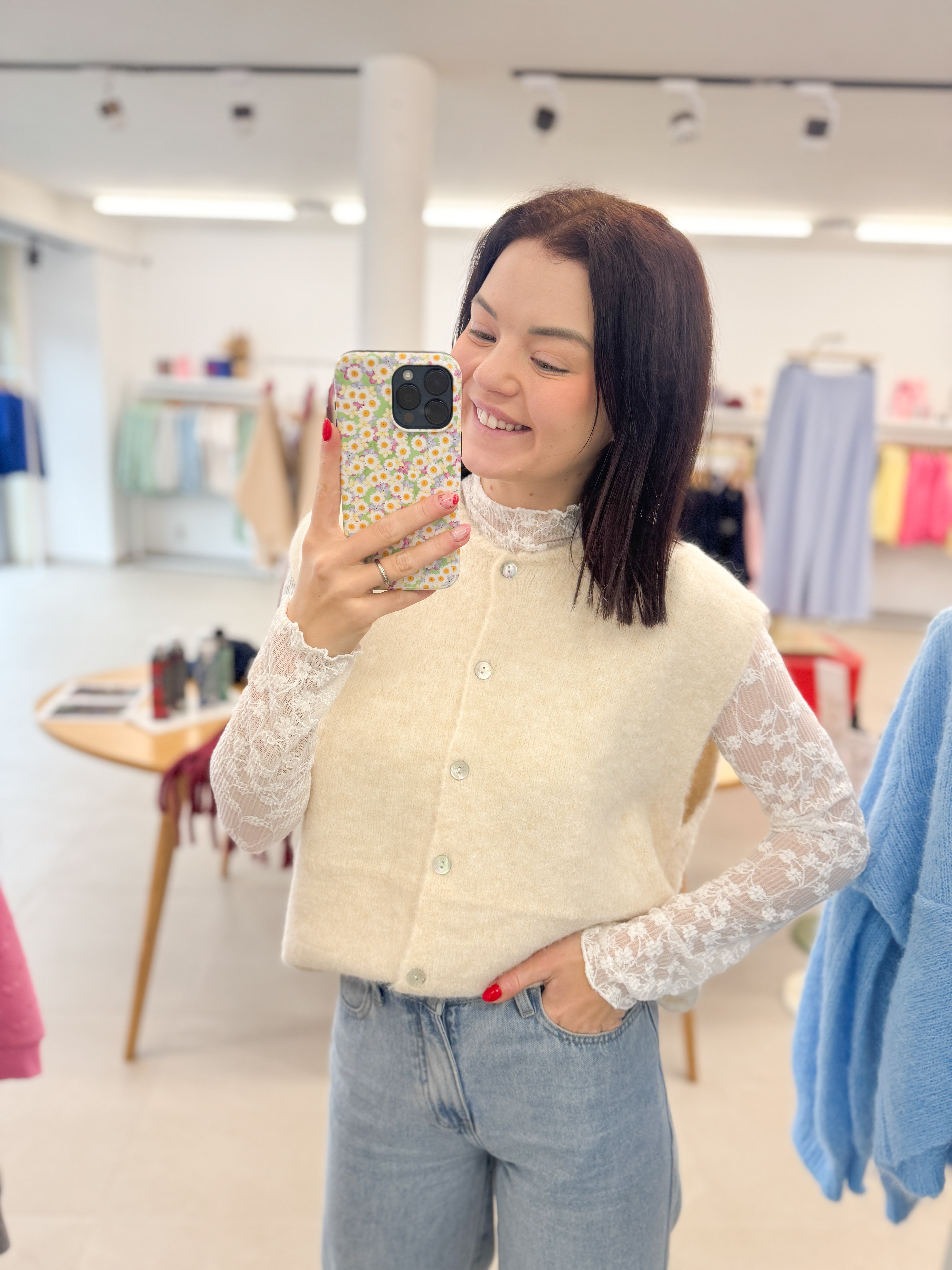 Beige sleeveless knit