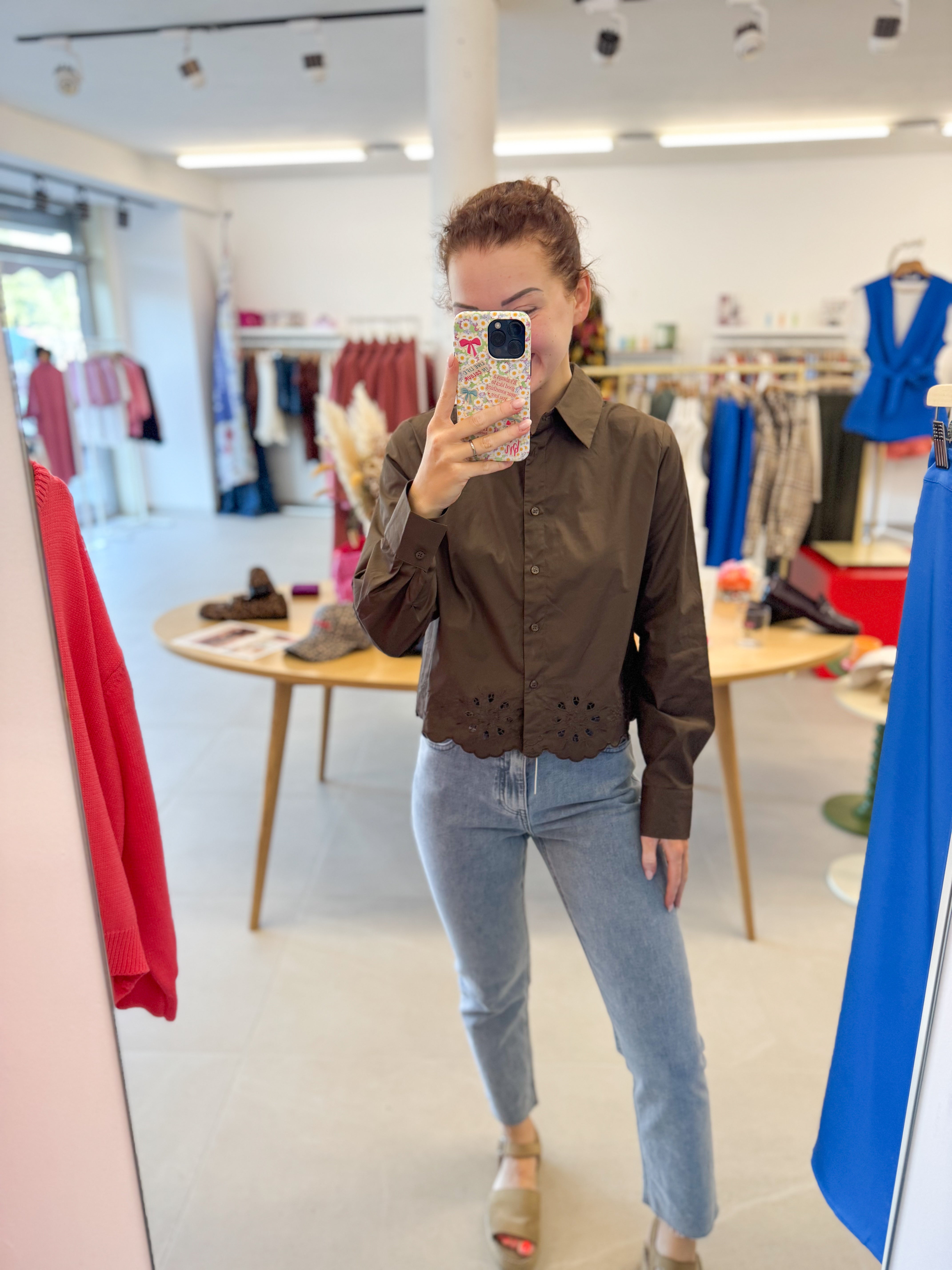 Cropped cafe blouse