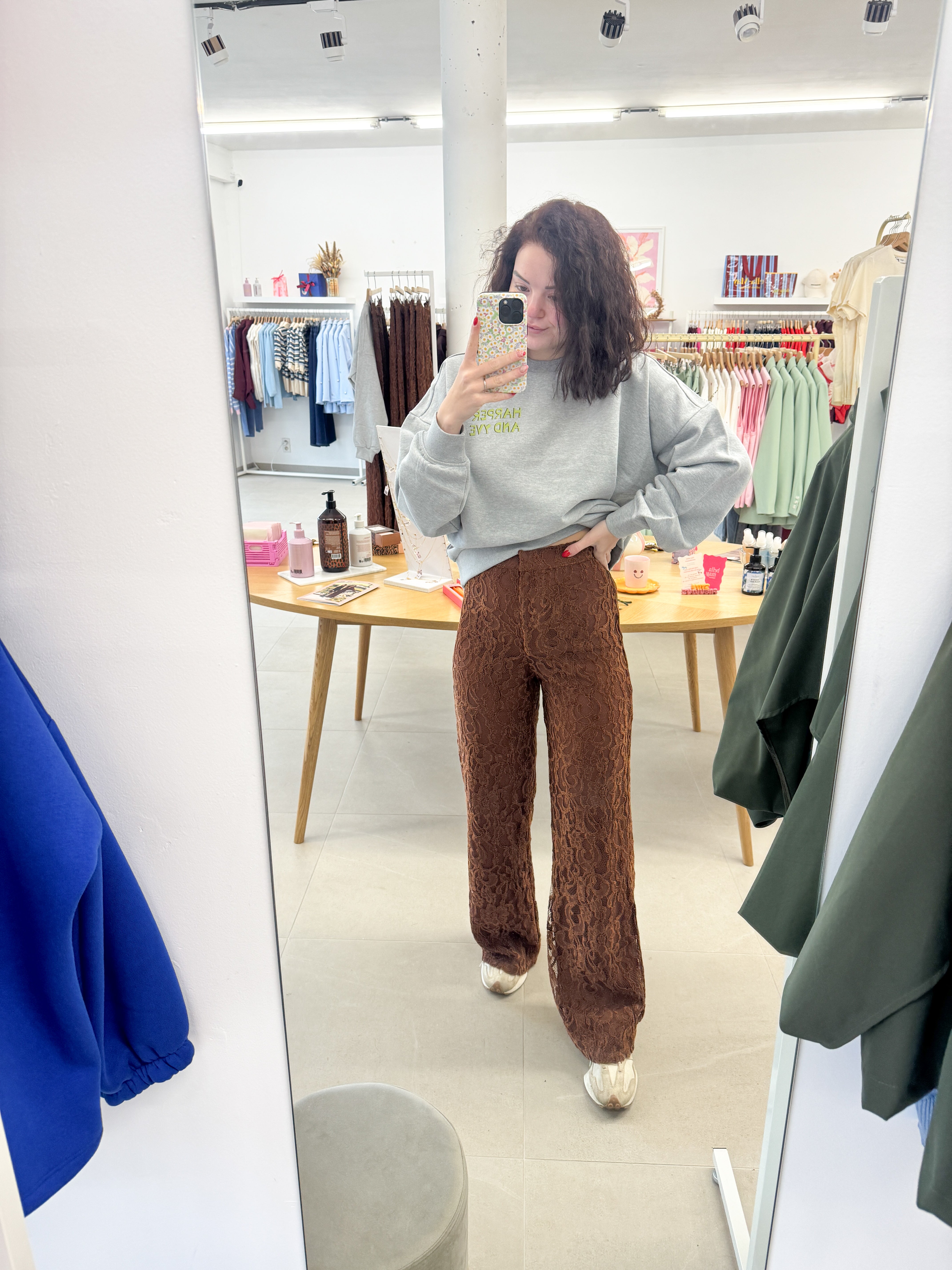 Club Avocado sweater - Grey