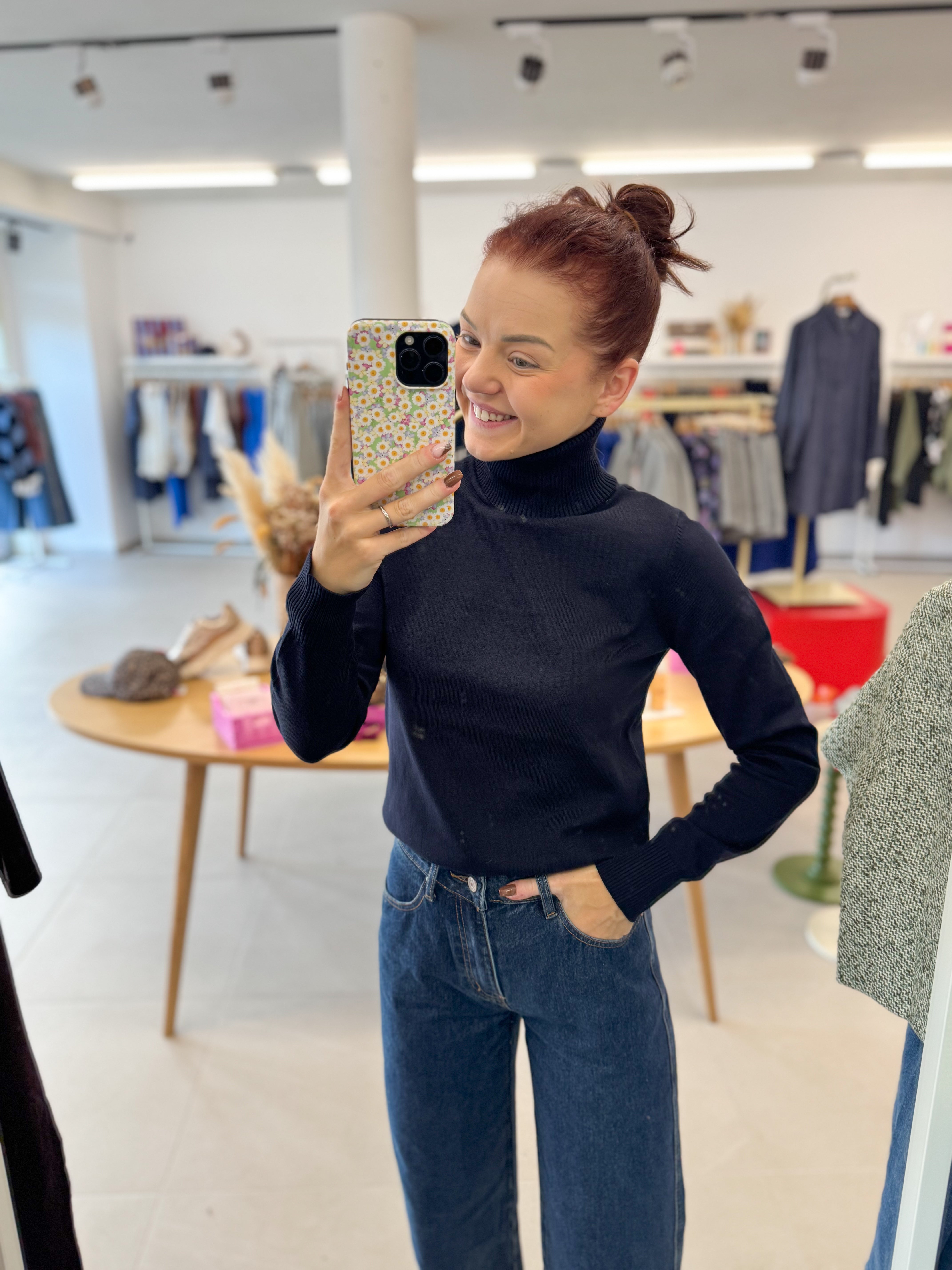 Mila SZ Rollneck Pullover - night sky blue