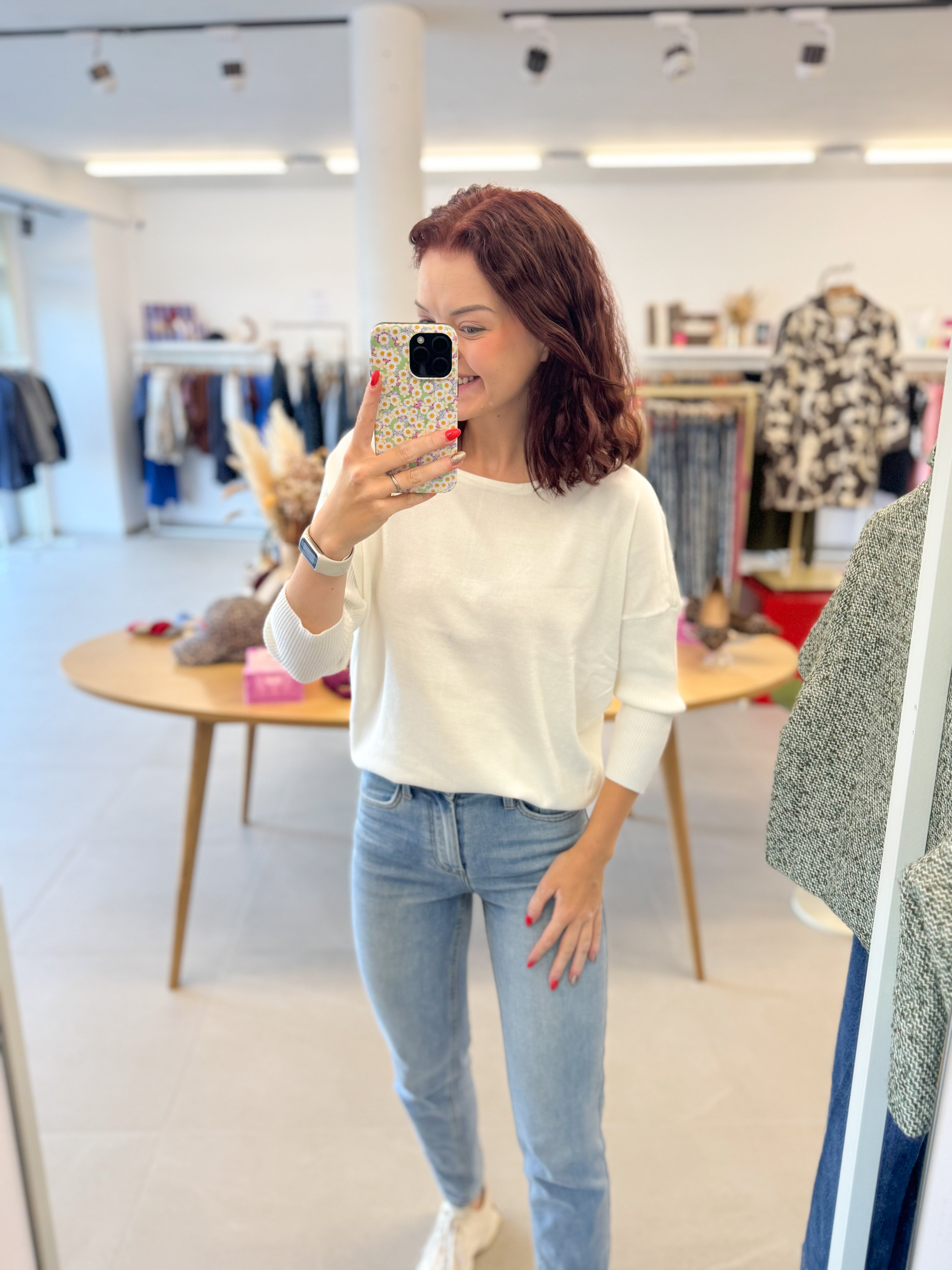 Mila SZ R-neck Pullover -ice white