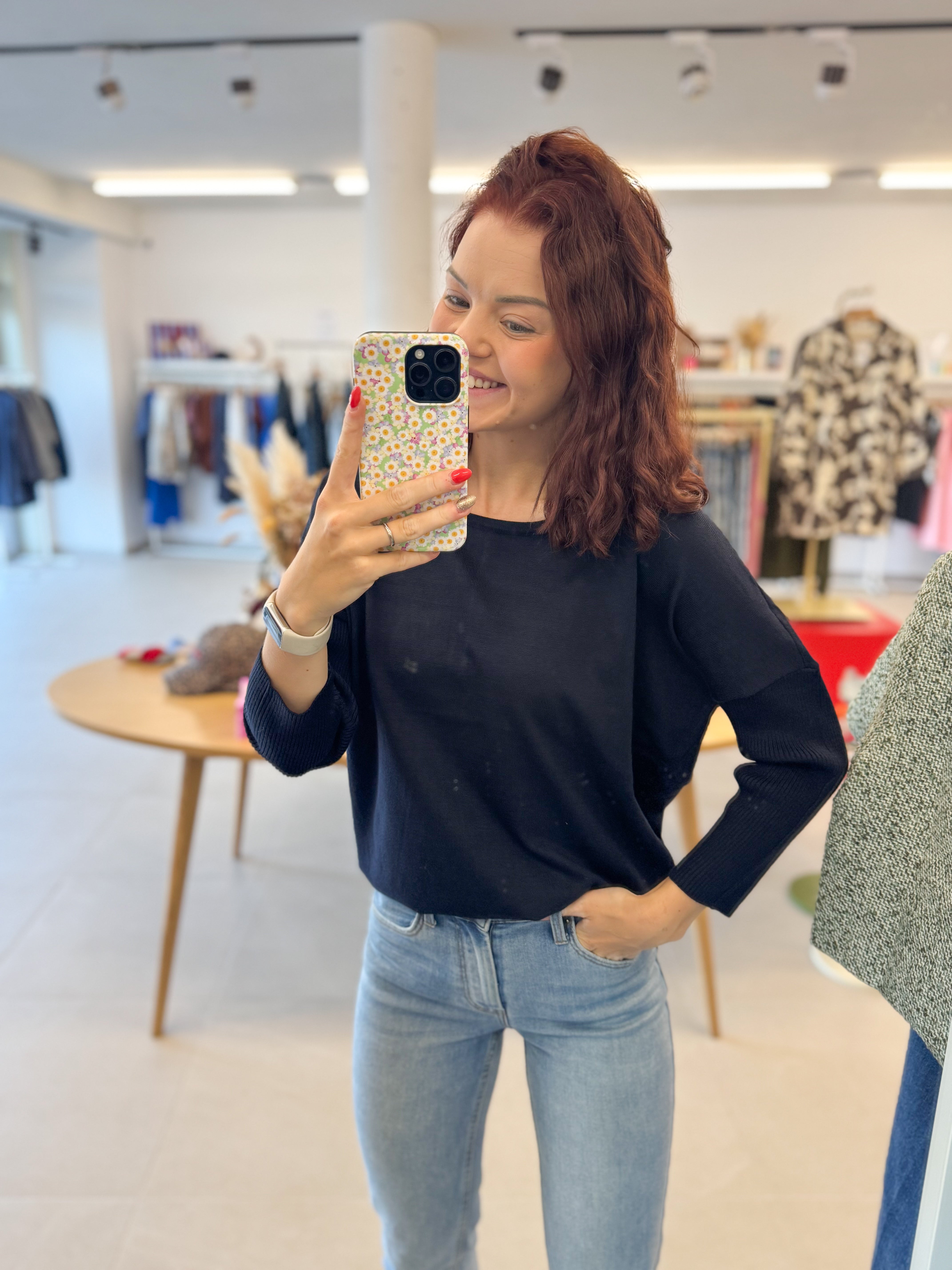 Mila SZ R-neck Pullover -night sky blue