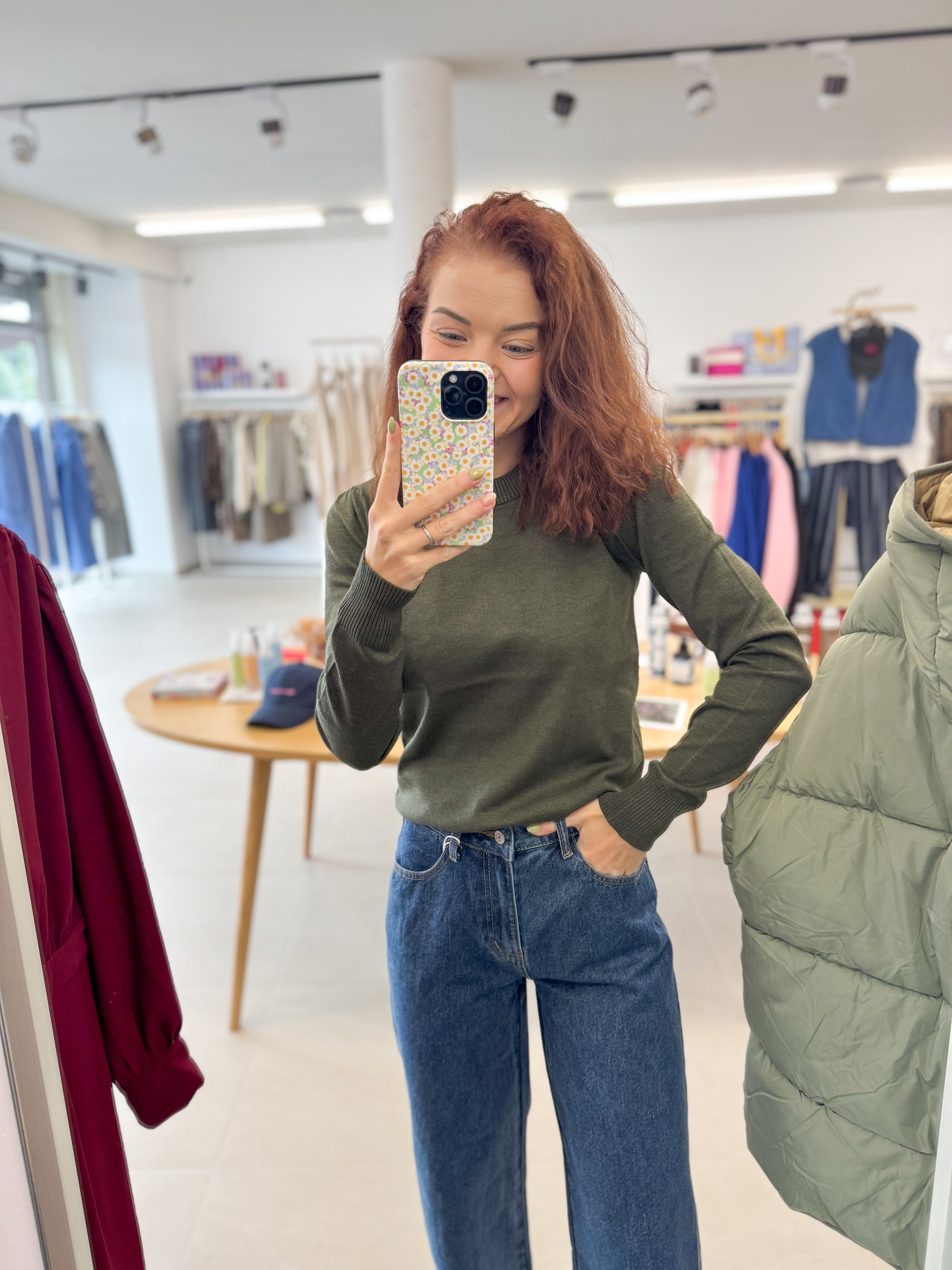 Mila SZ Pullover - Army green