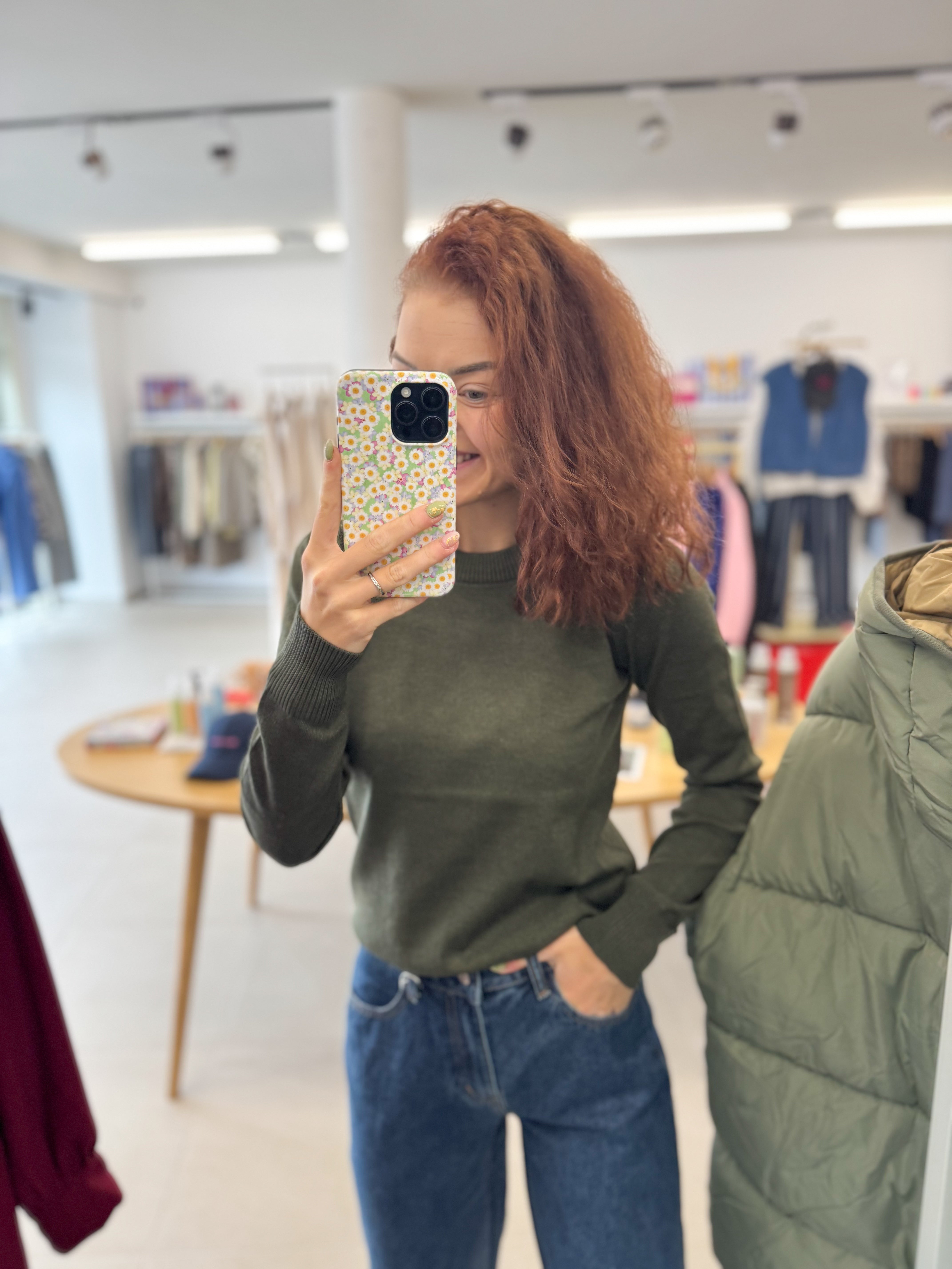Mila SZ Pullover - Army green