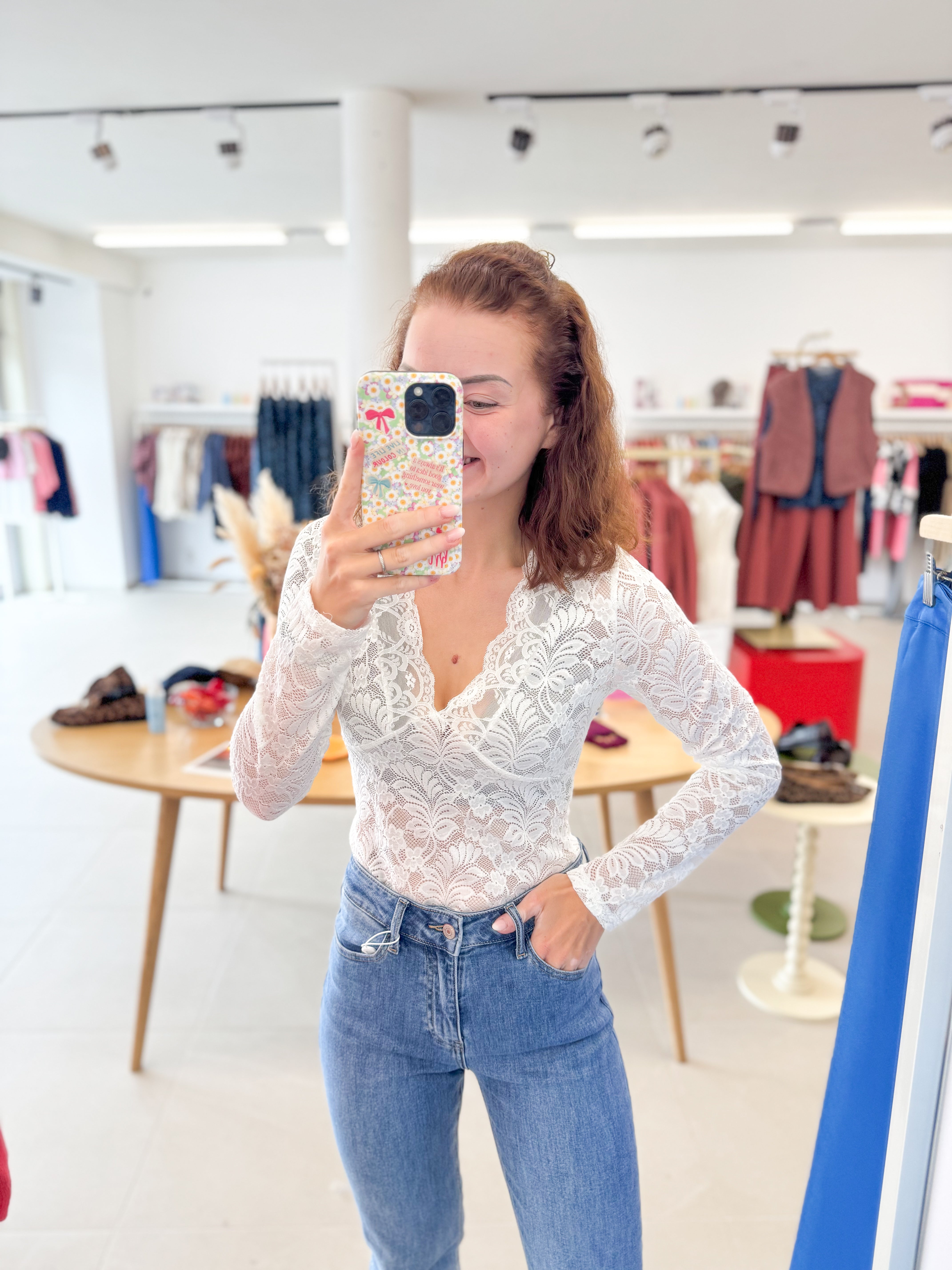 Basic Lace top - White