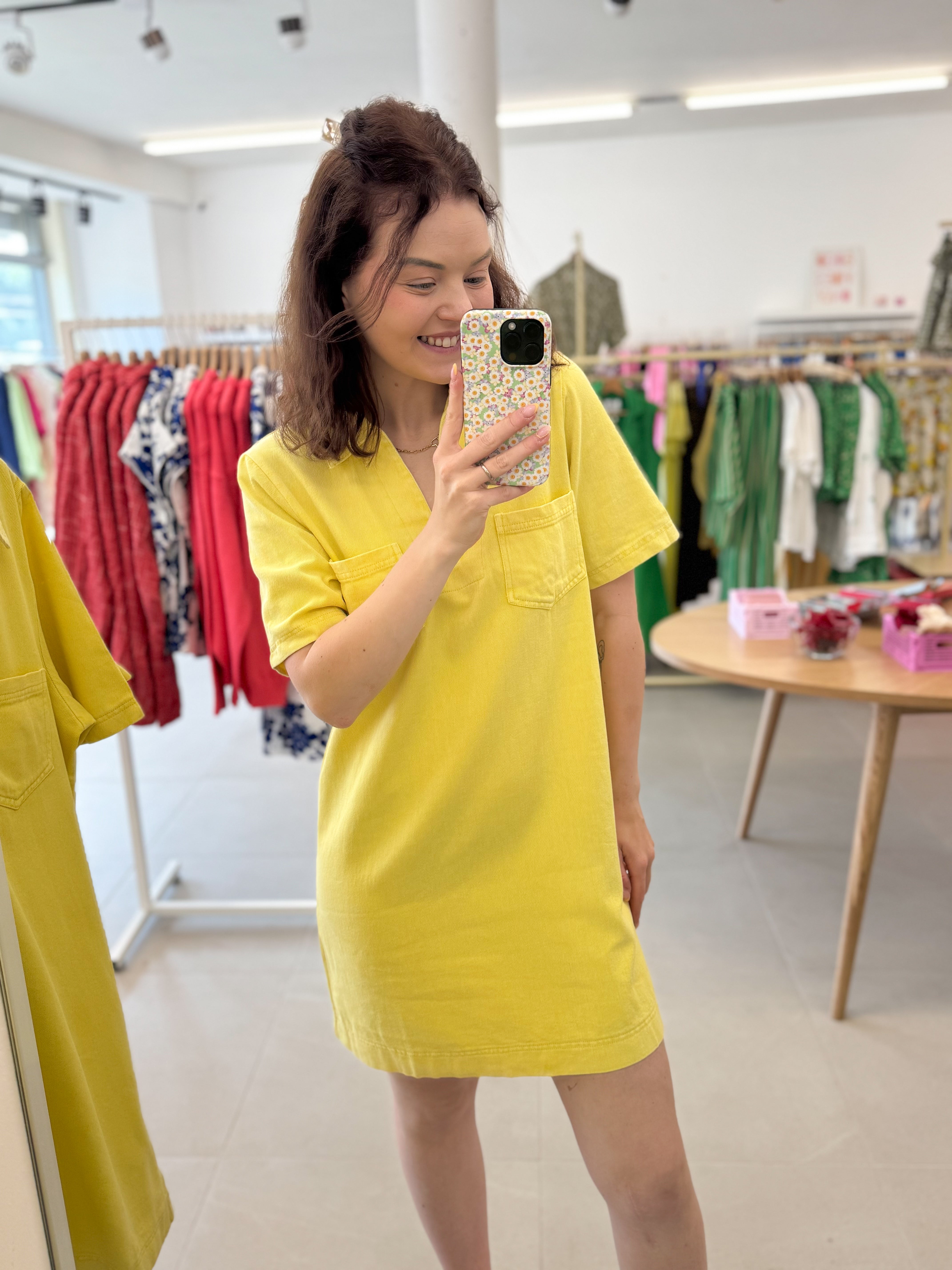 Yellow jeansdress