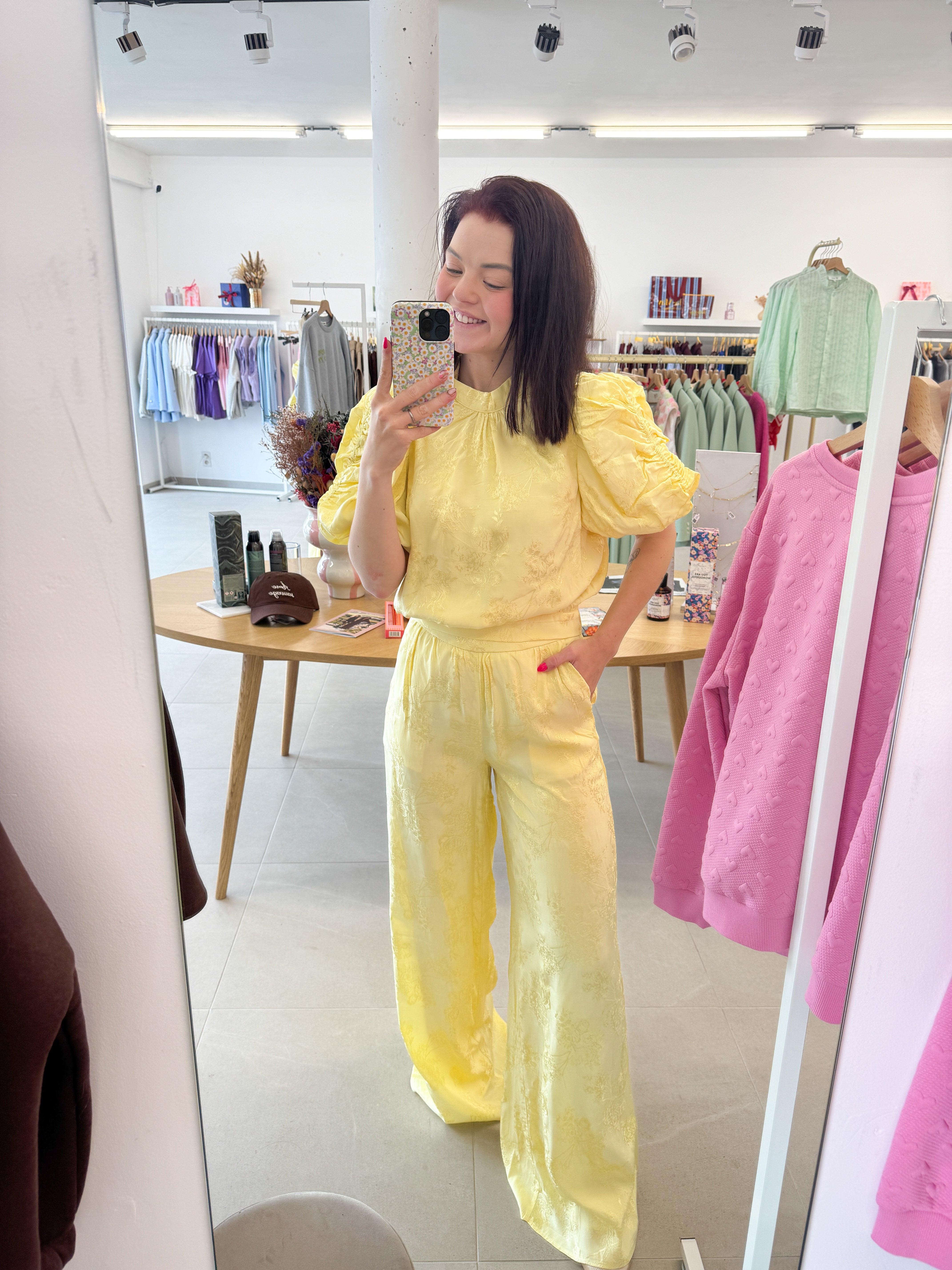 Rosie pants - Light yellow