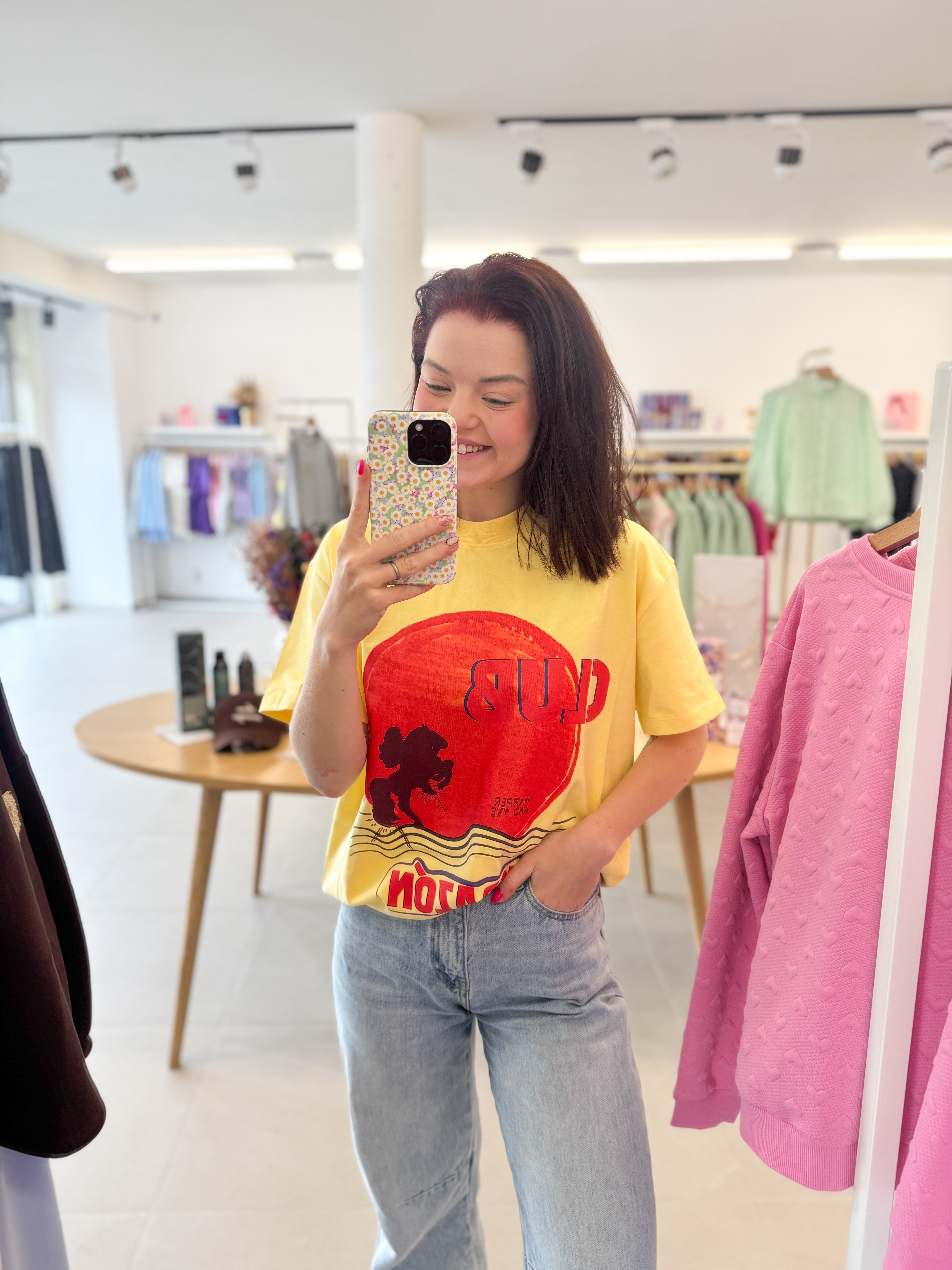 Club Corazon T-shirt - Light Yellow