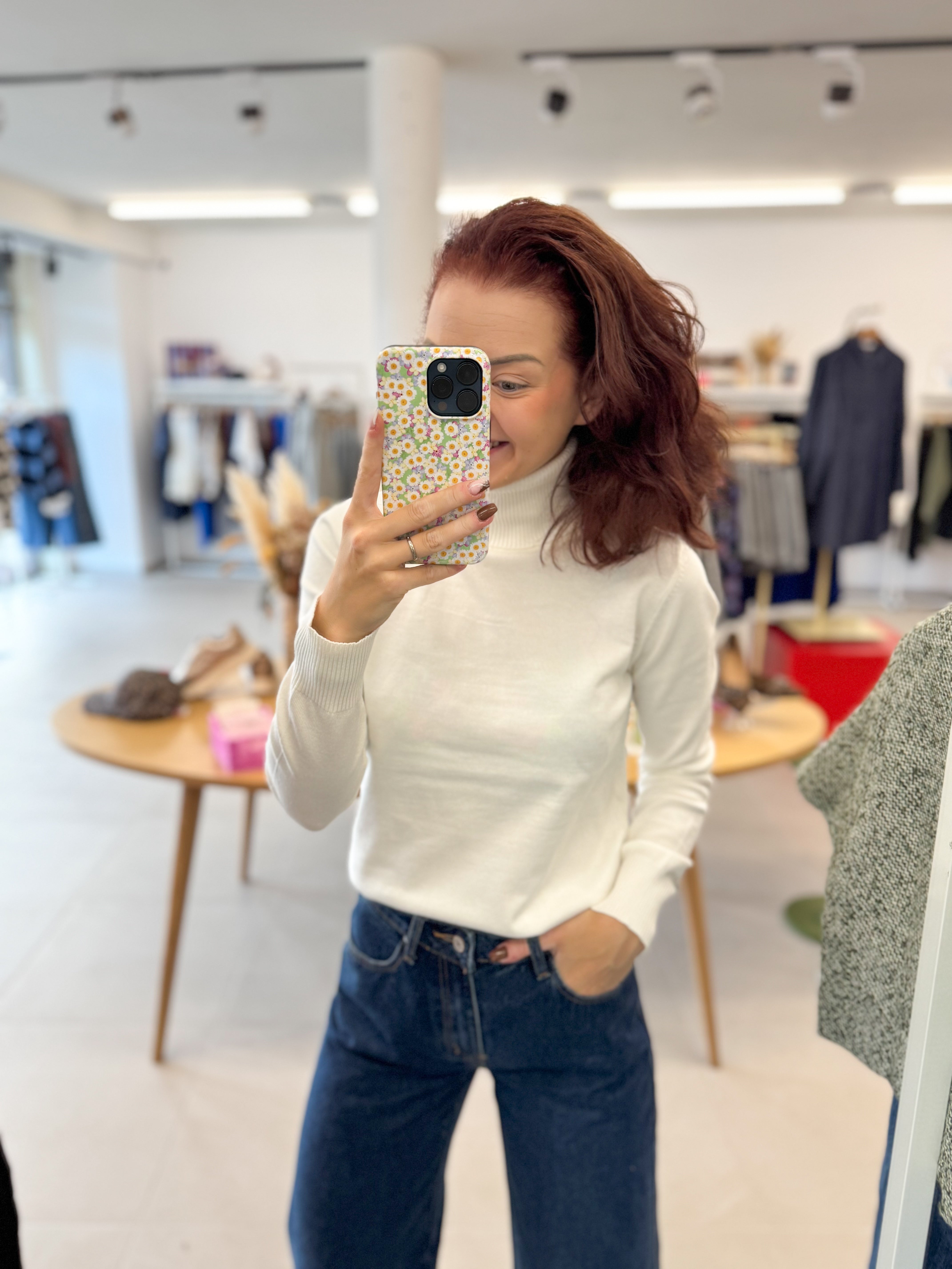 Mila SZ Rollneck Pullover -ice white
