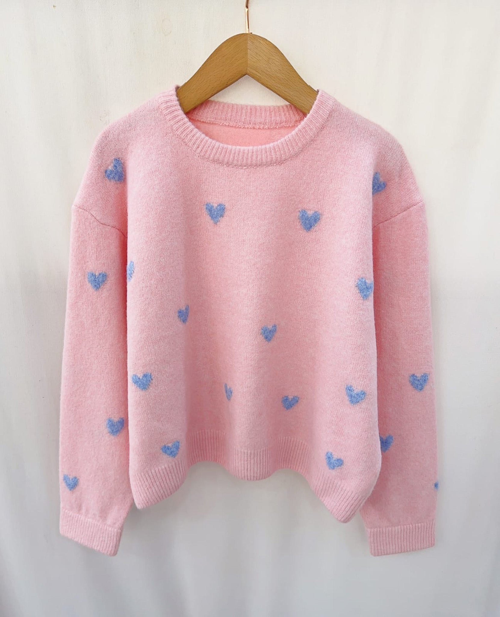 Soft pink heart knit
