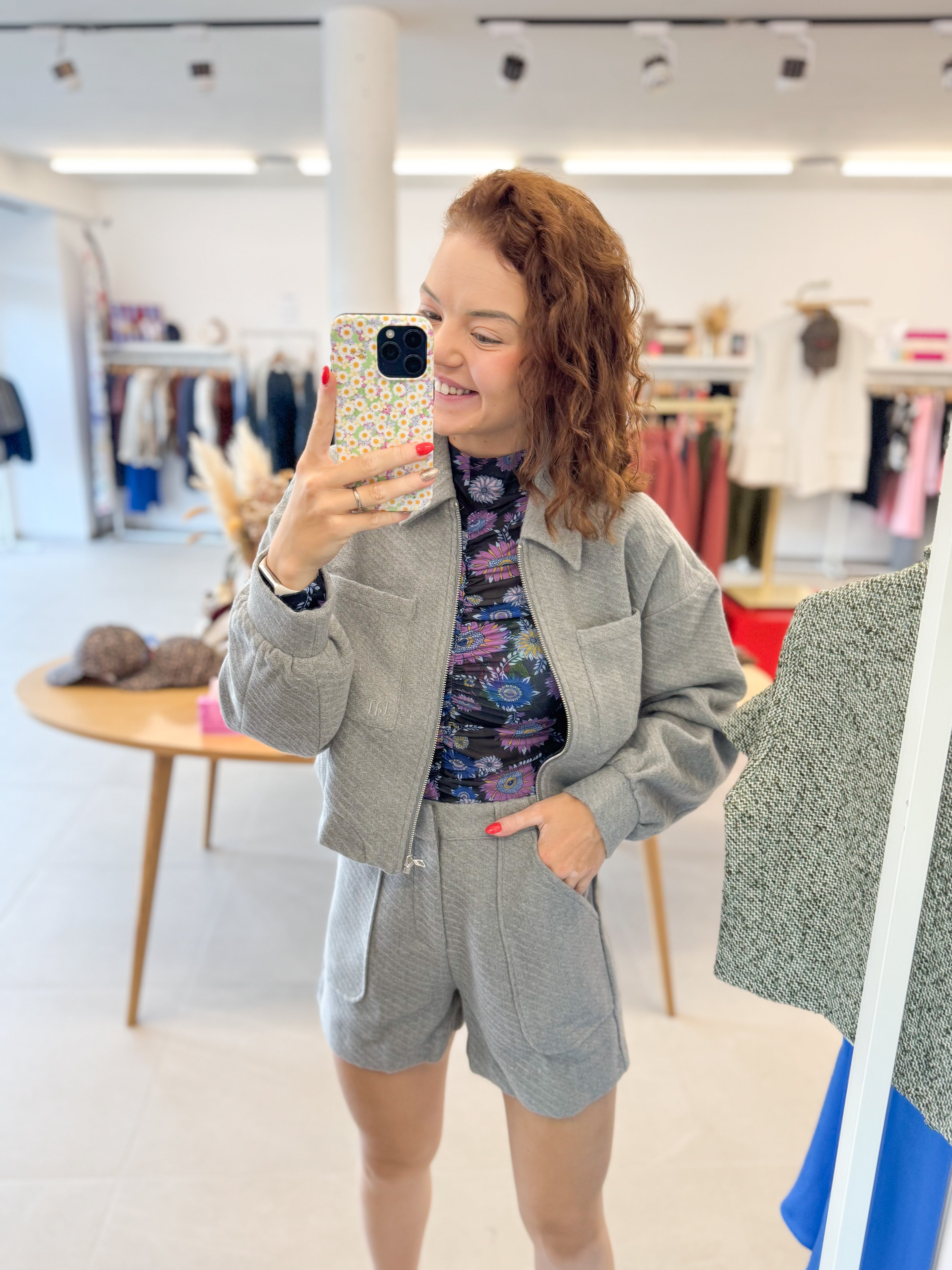 Short Clara - Grey