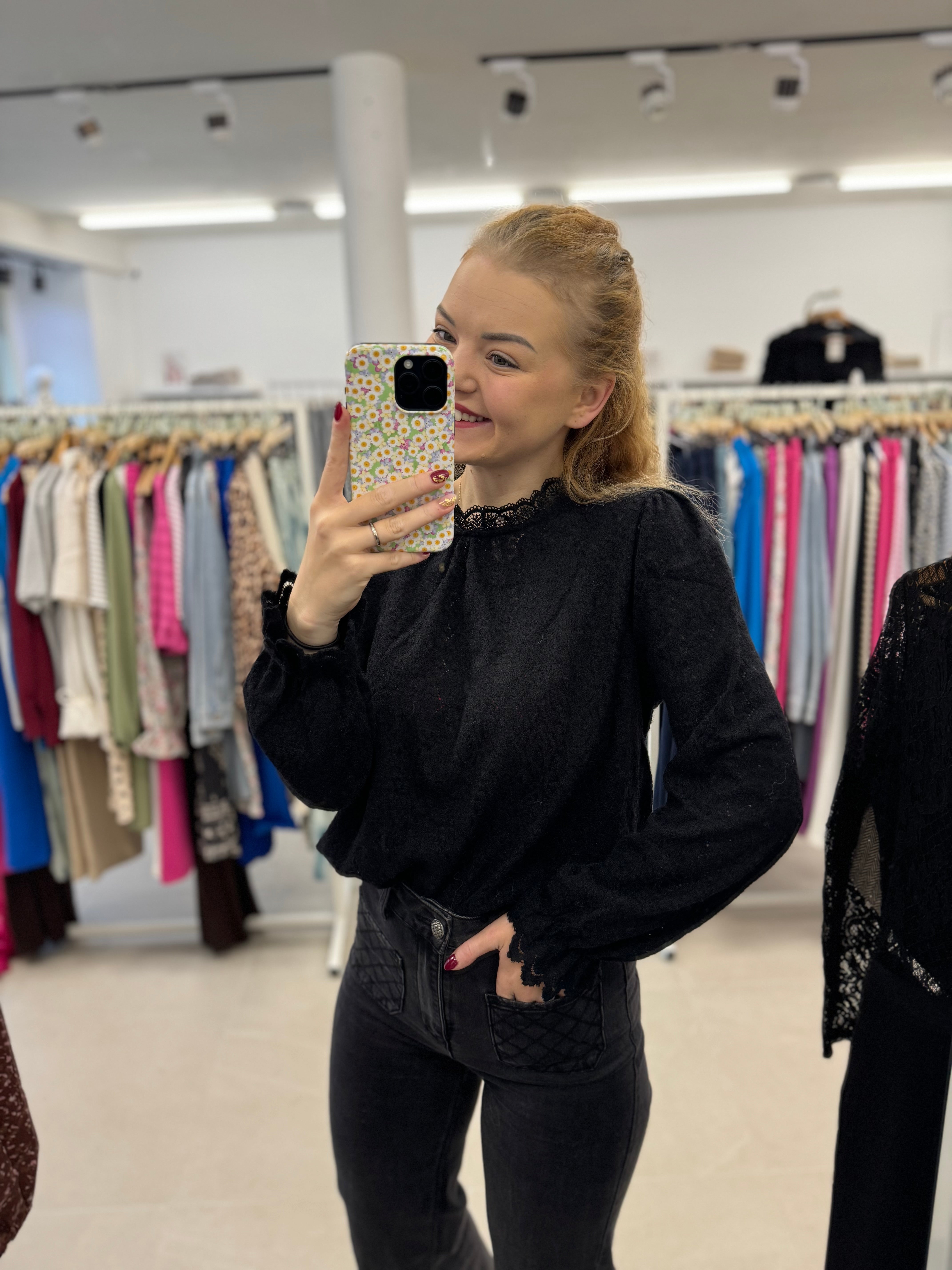 Lace blouse - Black