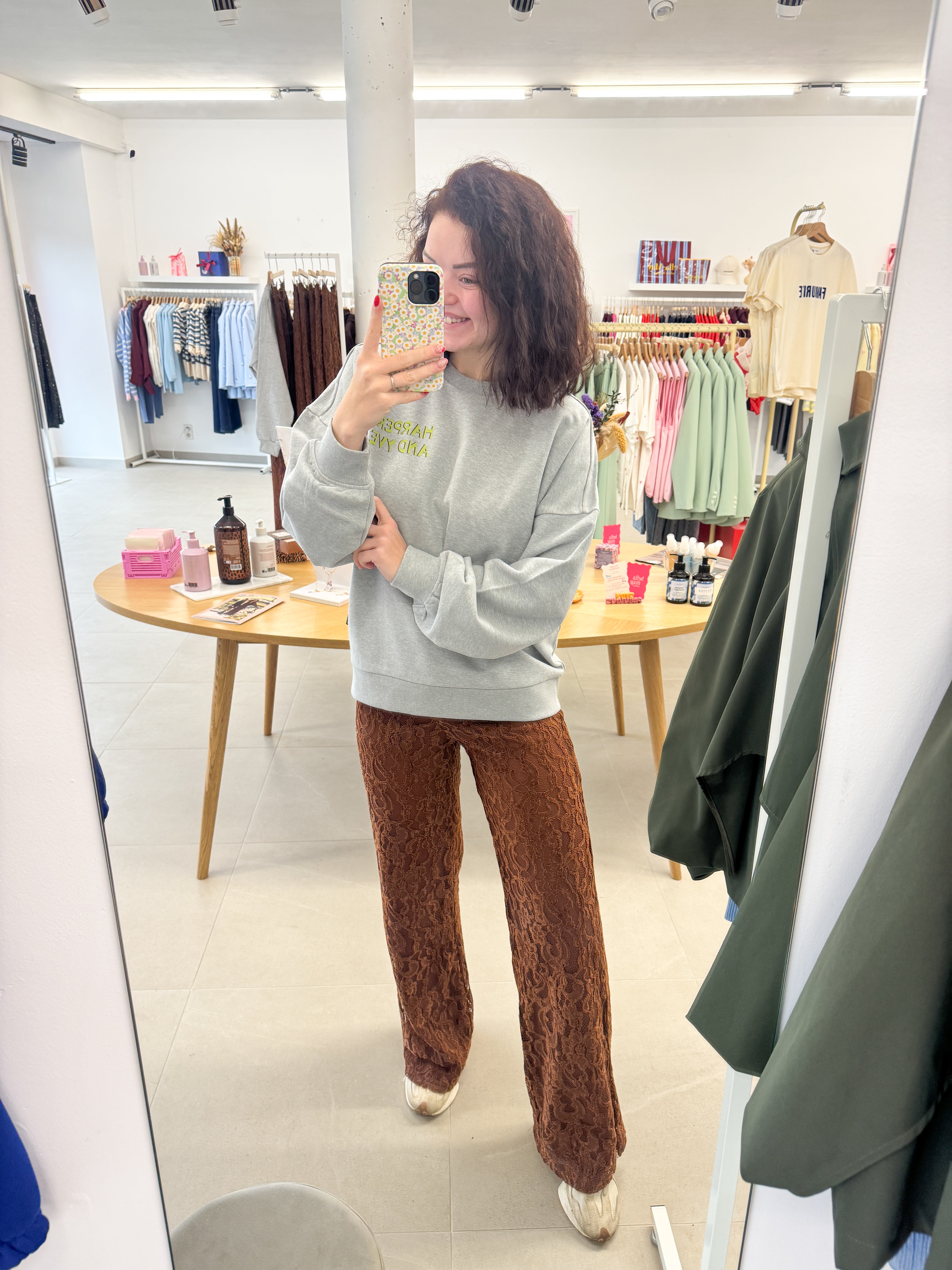 Club Avocado sweater - Grey