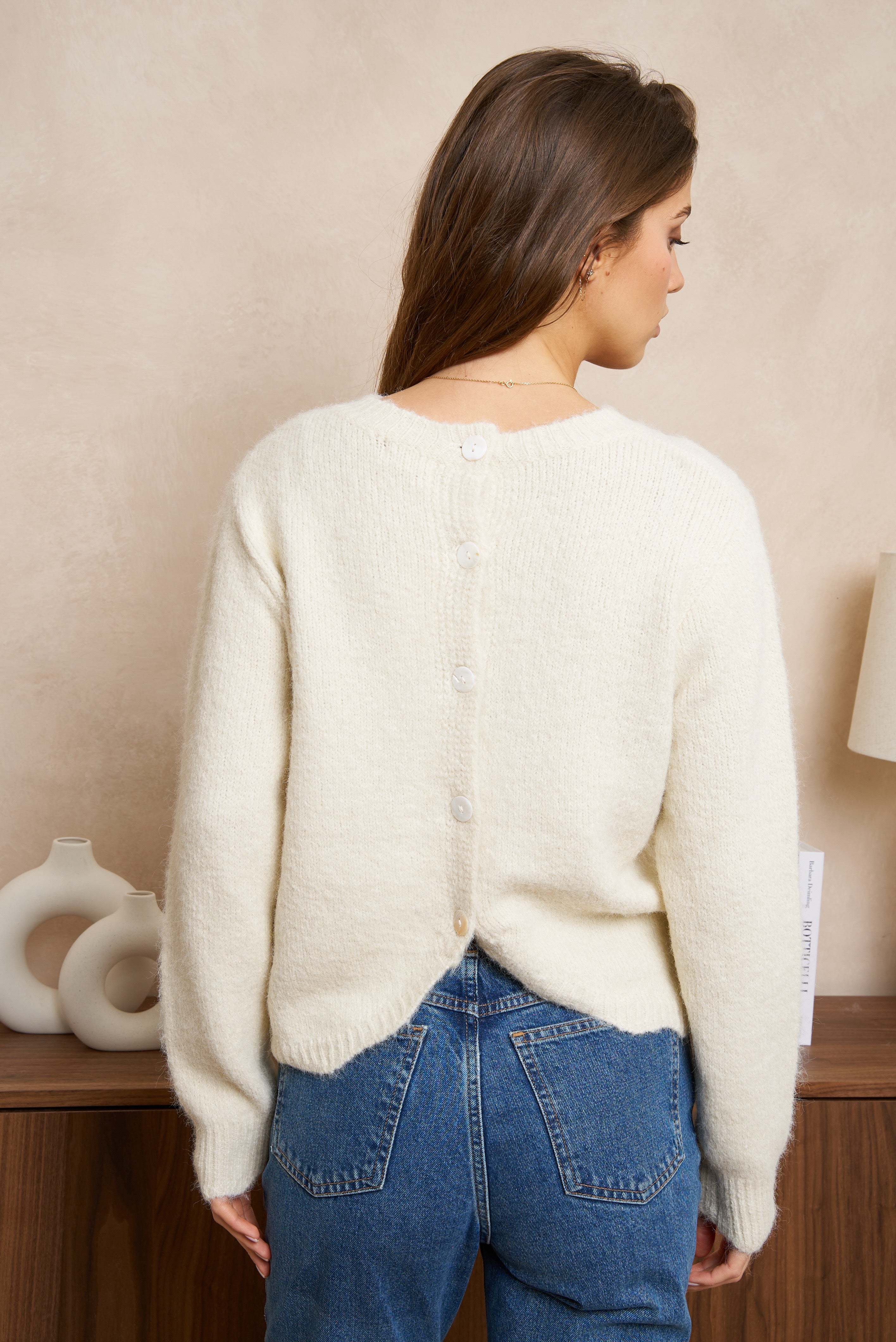 Cosy Button Back - Beige