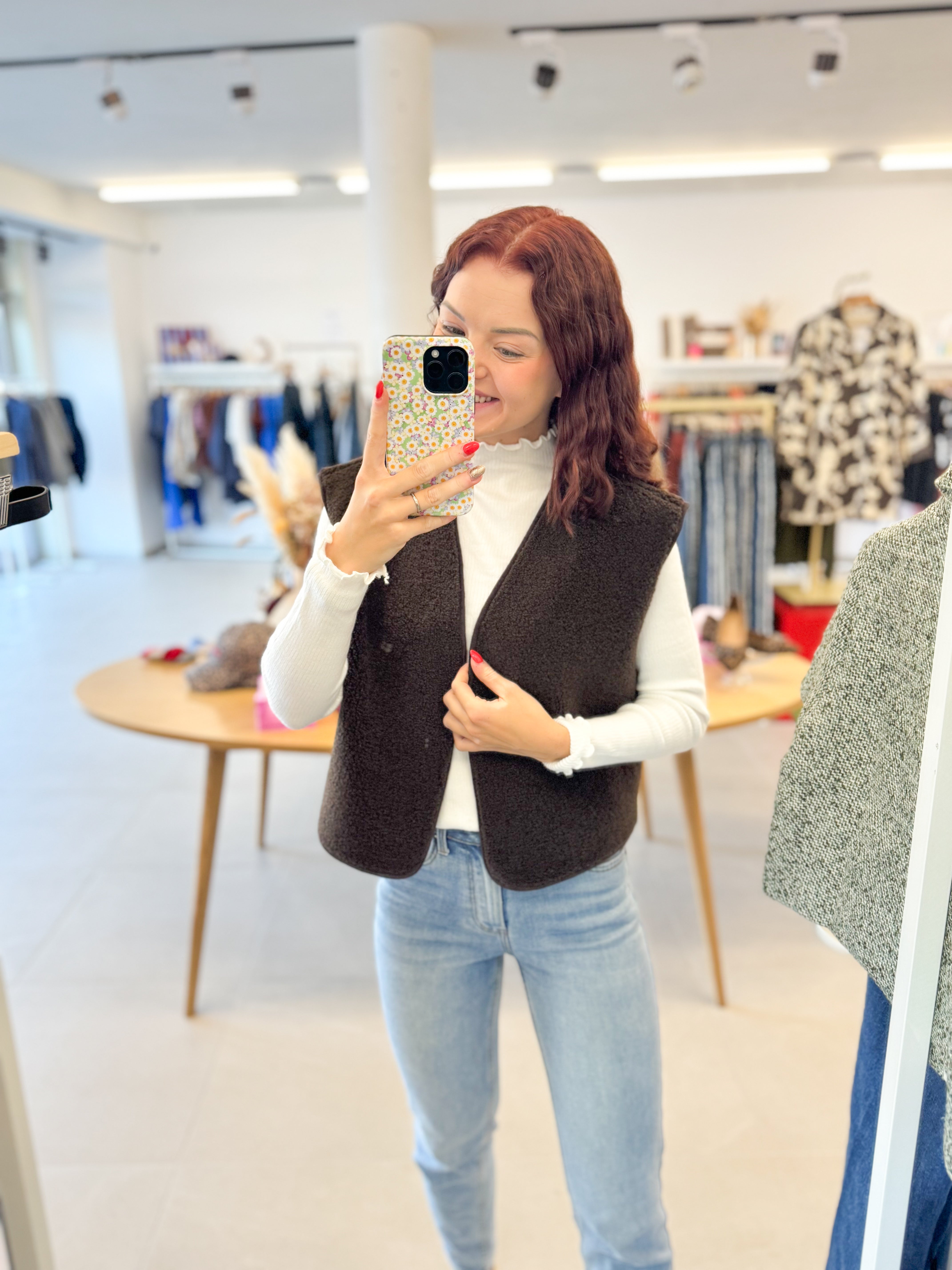 IcariaSZ Vest - Dark Oak